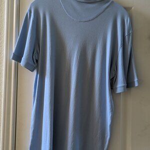 men's polo shirt. - M. Gently worn.